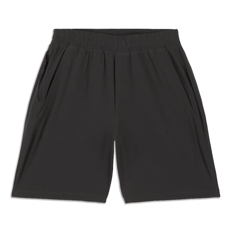 Elegant And Elegant Pace Breaker Linerless Short - Resale