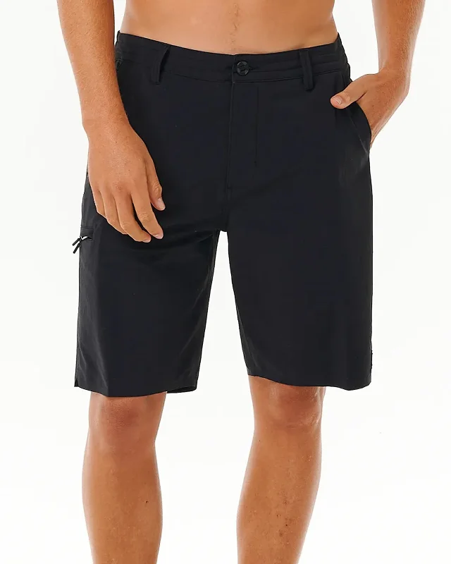 Retro Fashion Boardwalk Global Entry 20" Short