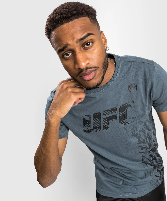 Classic And Versatile UFC Venum Authentic Fight Week Men's Short Sleeve T-shirt - Grey