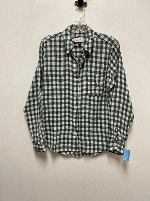 Youthful Top Long Sleeve By Universal Thread In Striped Pattern, Size: S