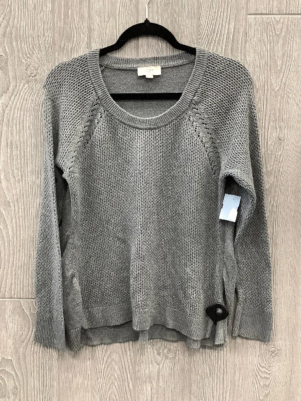 Warm And Comfortable Top Long Sleeve By Loft In Grey, Size: M