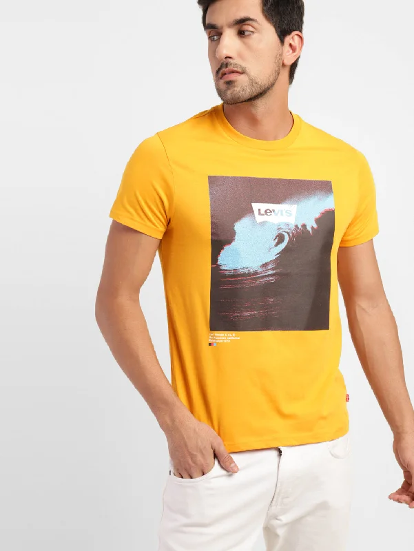 Low-key Luxury Men's Graphic Print Crew Neck T-shirt Yellow