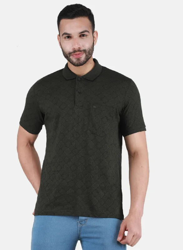 Comfy Layers Men Olive Printed T-Shirt