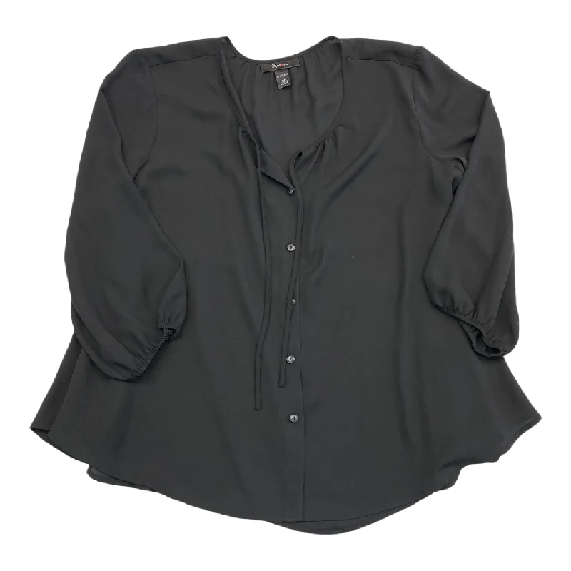 Trendy Casuals Top Long Sleeve By Style And Company In Black, Size: L