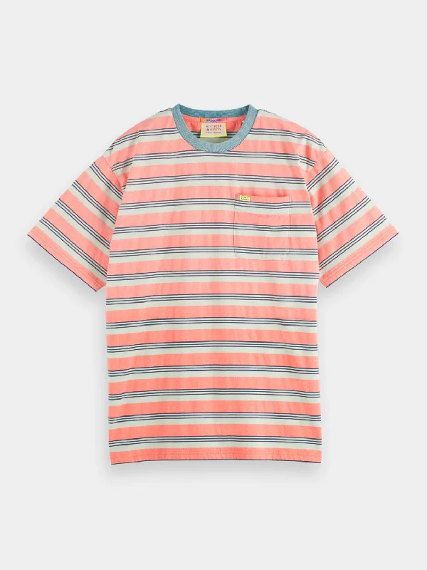 Weekend Comfort Yarn-dyed striped pocket t-shirt