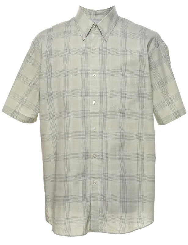 Relaxed And Casual Van Heusen Checked Shirt - L
